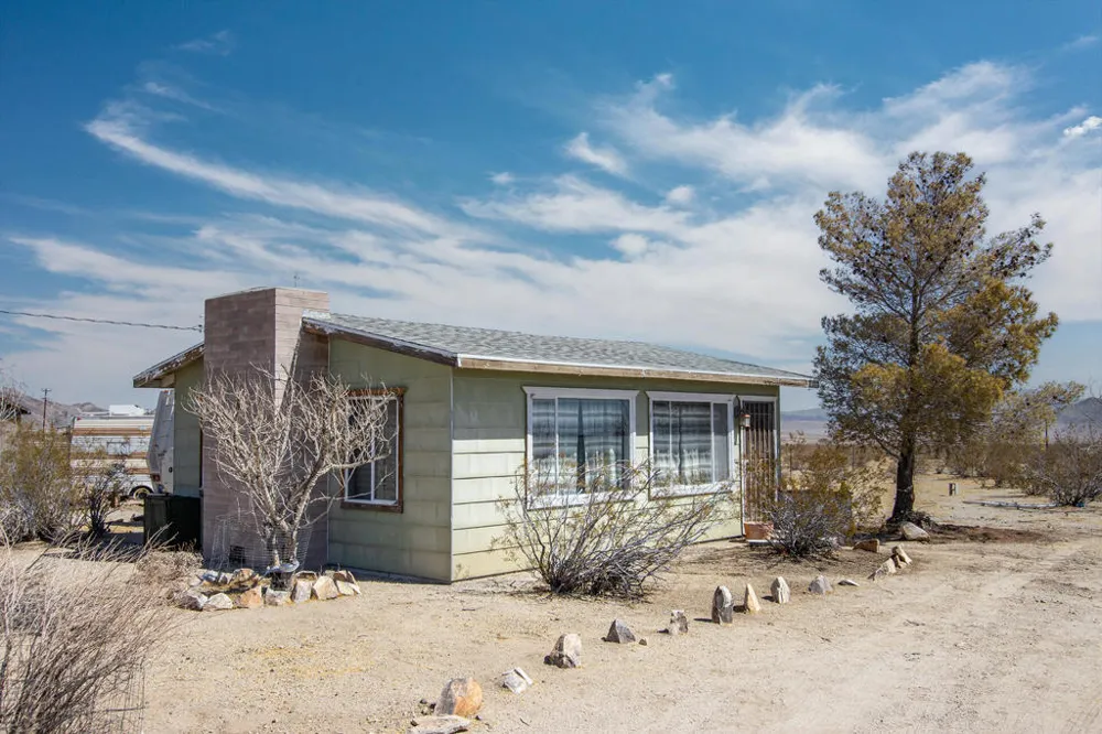 59962 Rocky Avenue Landers, CA 92285