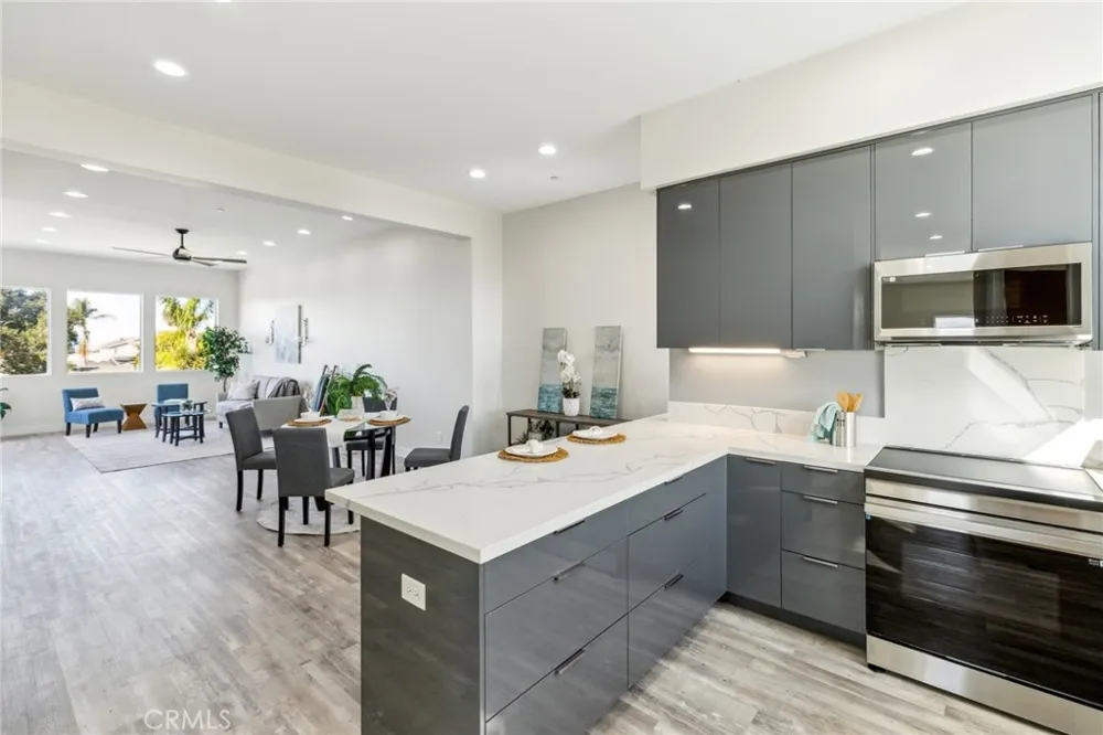 453 13th Street Grover Beach, CA 93433