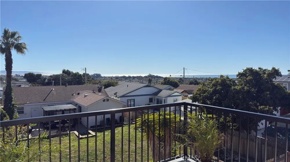 453 13th Street Grover Beach, CA 93433