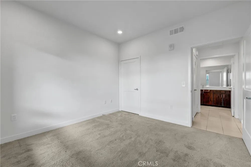 1502 Nolita Irvine, CA 92612