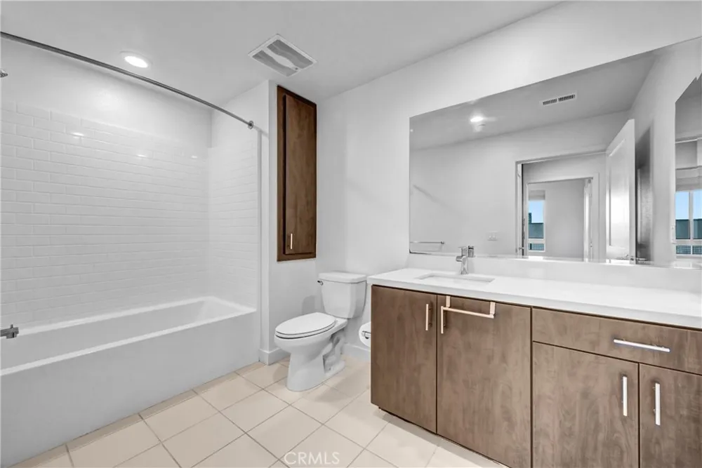 1502 Nolita Irvine, CA 92612