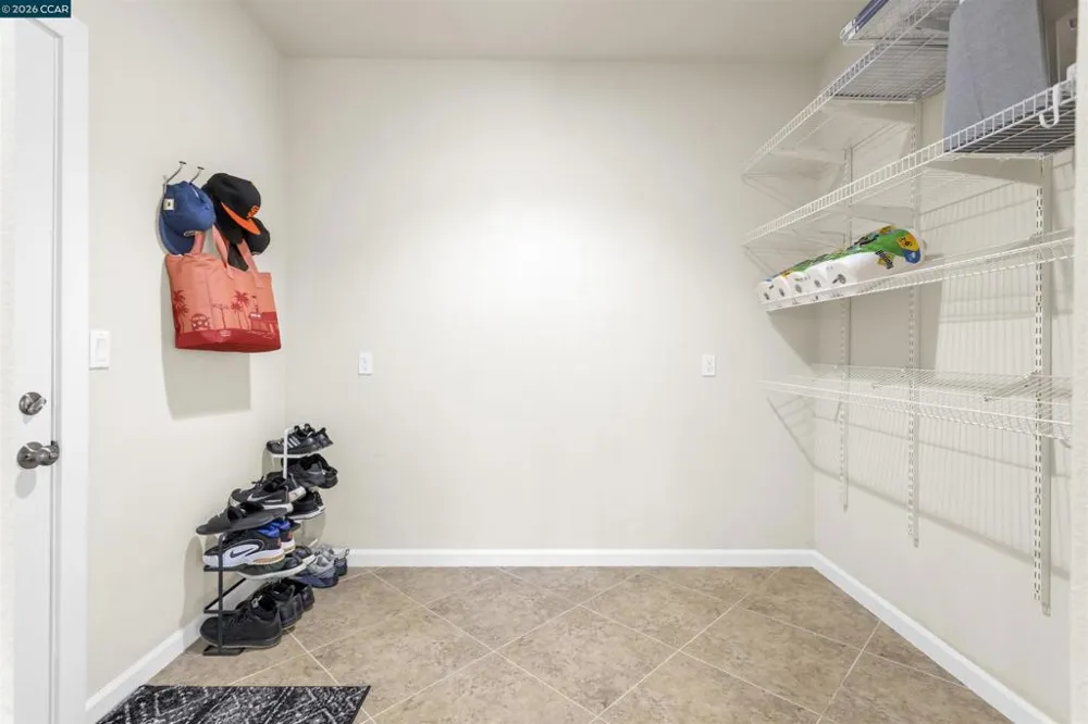 2421 Talaria Dr Oakley, CA 94561