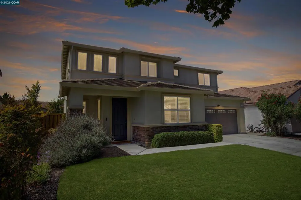 2421 Talaria Dr Oakley, CA 94561