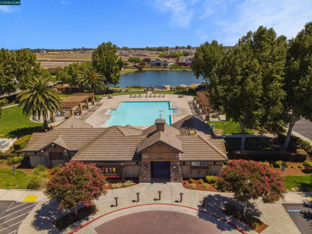 2421 Talaria Dr Oakley, CA 94561