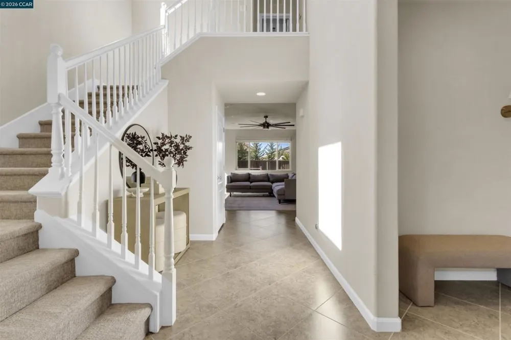 2421 Talaria Dr Oakley, CA 94561