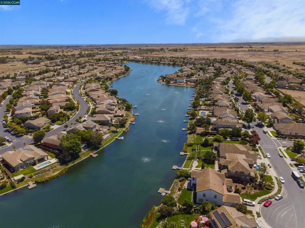 2421 Talaria Dr Oakley, CA 94561