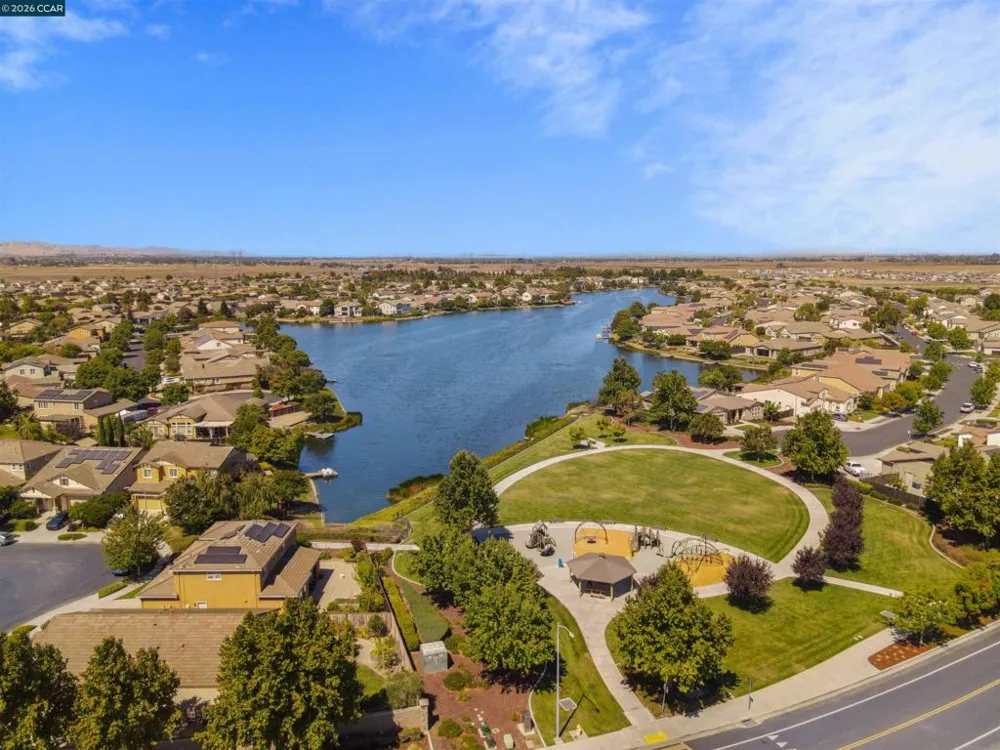 2421 Talaria Dr Oakley, CA 94561