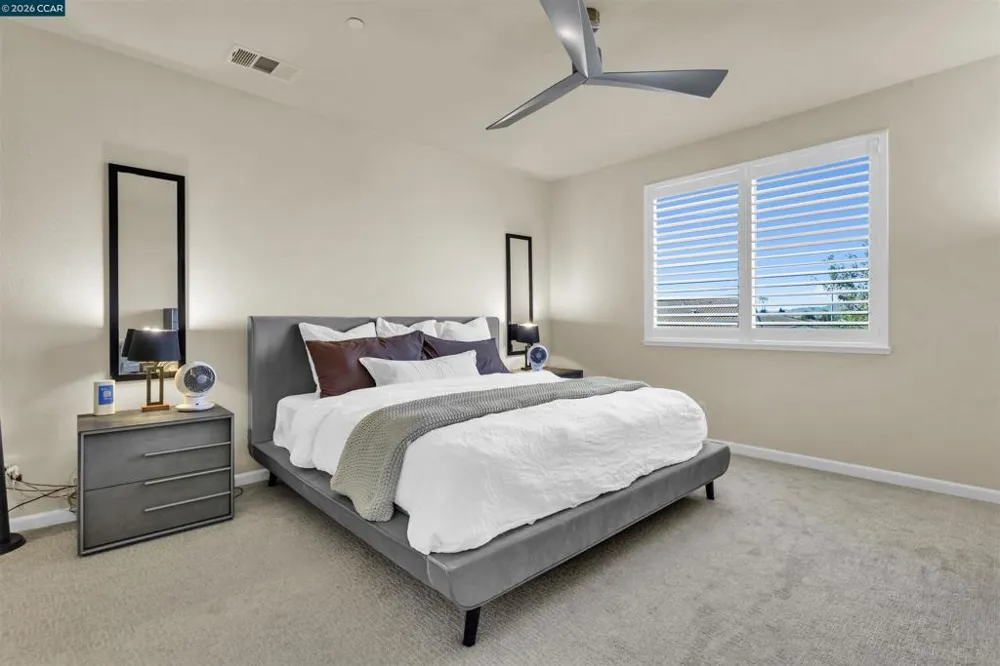2421 Talaria Dr Oakley, CA 94561