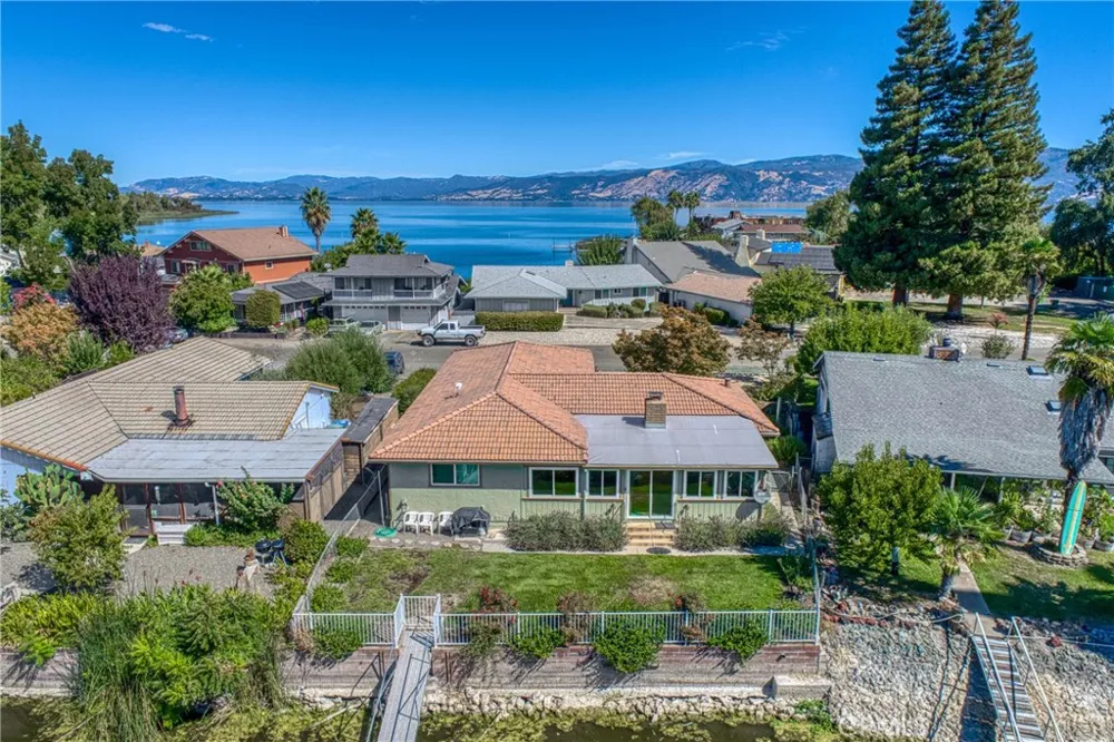 3309 Saint Francis Lakeport, CA 95453