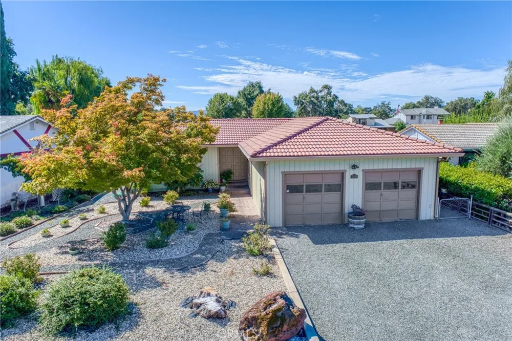 3309 Saint Francis Lakeport, CA 95453