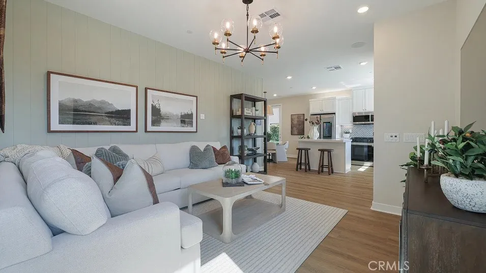 2177 Aneto Way Santa Paula, CA 93060