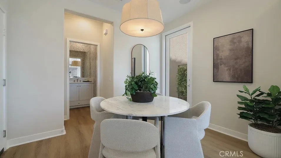 2177 Aneto Way Santa Paula, CA 93060