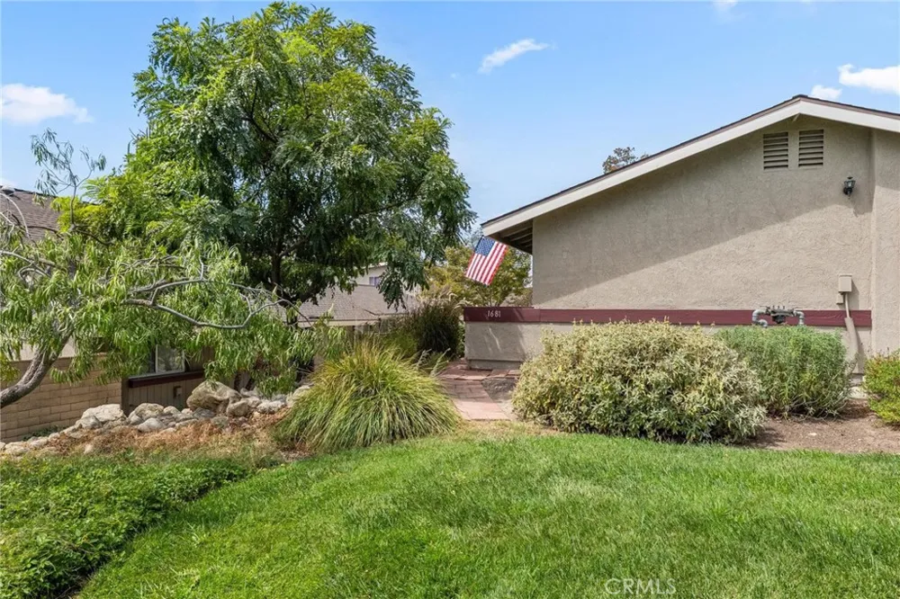 1681 Carmel E Upland, CA 91784