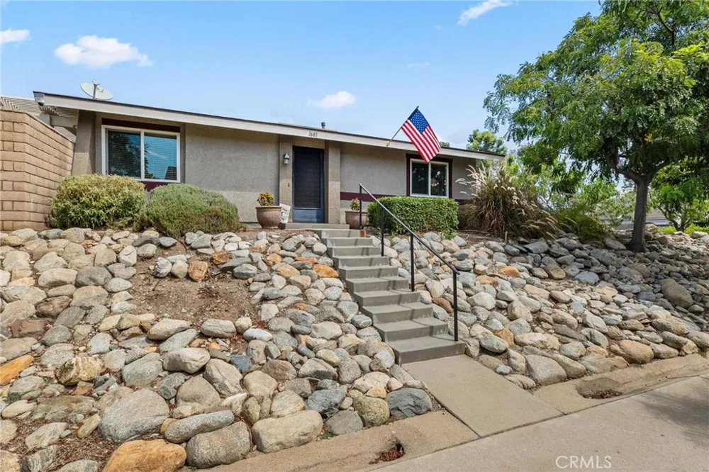 1681 Carmel E Upland, CA 91784
