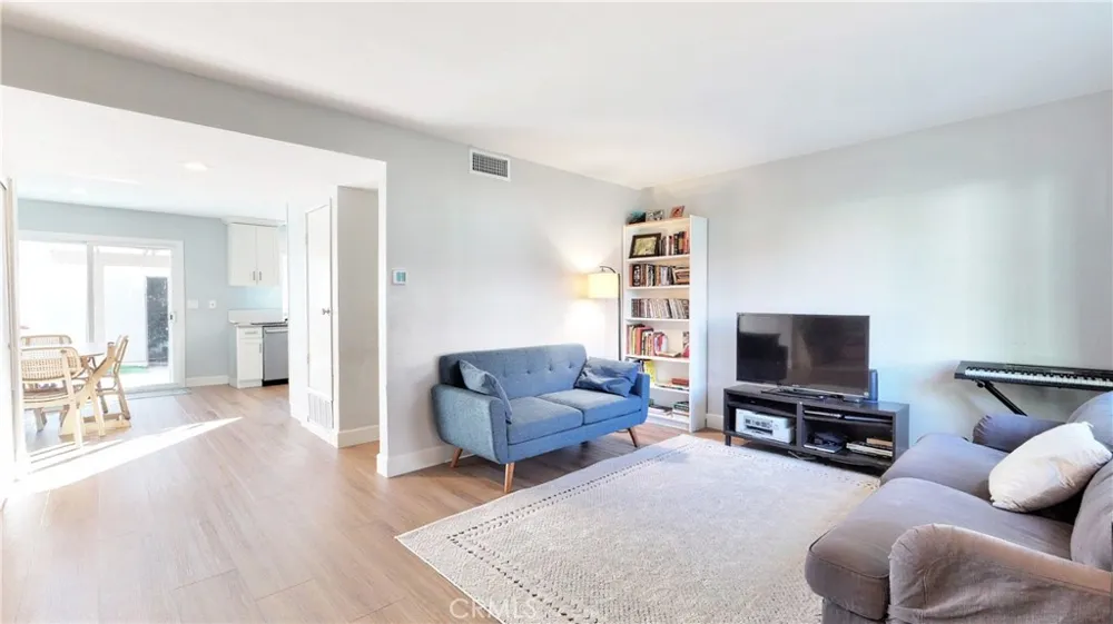 4646 Minorca Buena Park, CA 90621