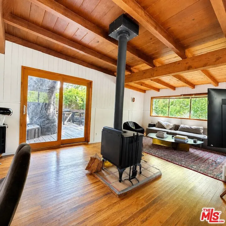 1336 Old Topanga Canyon Road Topanga, CA 90290