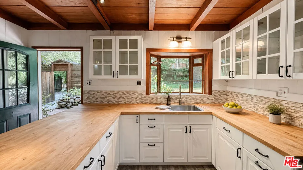 1336 Old Topanga Canyon Road Topanga, CA 90290
