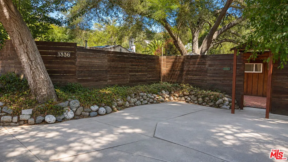 1336 Old Topanga Canyon Road Topanga, CA 90290