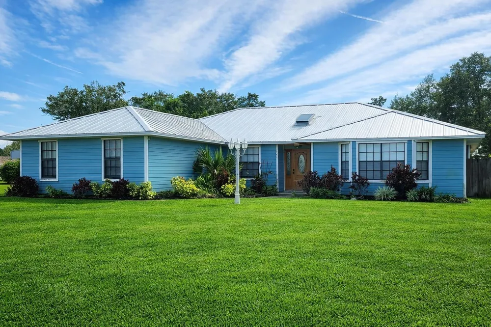 728 FISCHER CIRCLE Sebastian, FL 32958