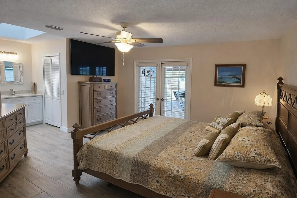 728 FISCHER CIRCLE Sebastian, FL 32958