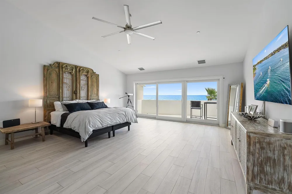 2050 S HIGHWAY A1A #5 Jupiter, FL 33477