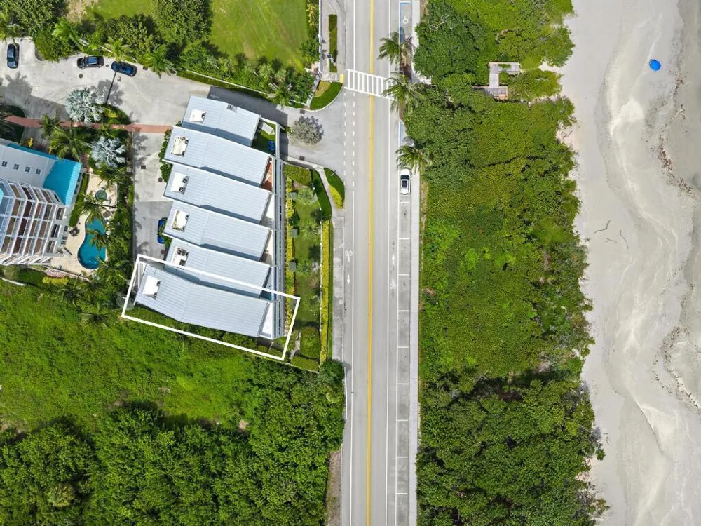 2050 S HIGHWAY A1A #5 Jupiter, FL 33477