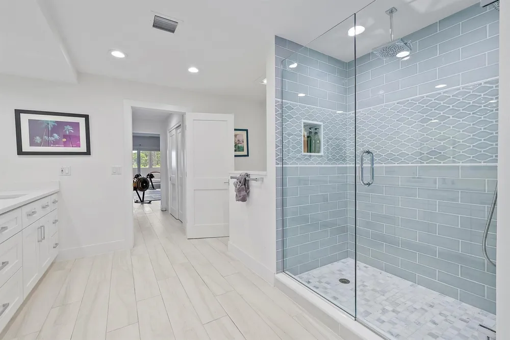 2050 S HIGHWAY A1A #5 Jupiter, FL 33477
