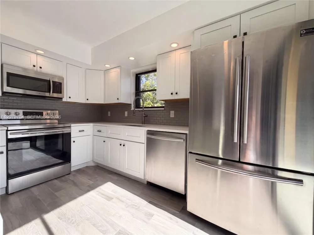 110 Delaware Blvd #10C Jupiter, FL 33458
