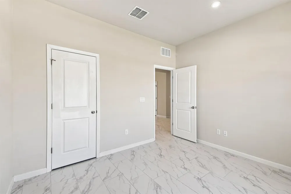 10597 SW VASARI WAY Port St. Lucie, FL 34987