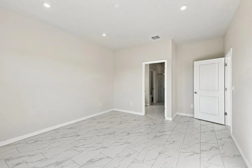 10597 SW VASARI WAY Port St. Lucie, FL 34987