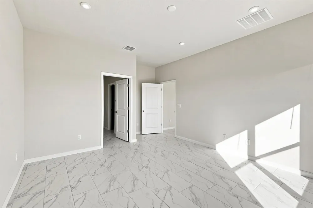 10597 SW VASARI WAY Port St. Lucie, FL 34987