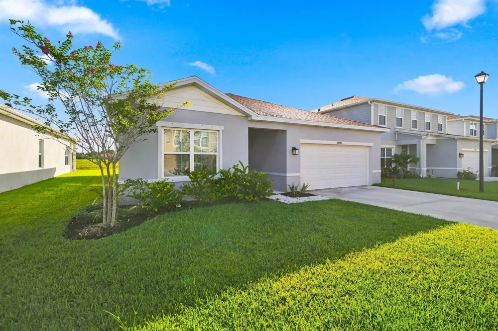 10597 SW VASARI WAY Port St. Lucie, FL 34987