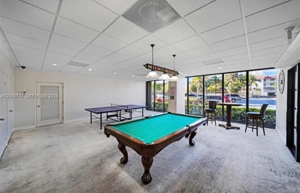 2049 S Ocean Dr #1004 Hallandale Beach, FL 33009