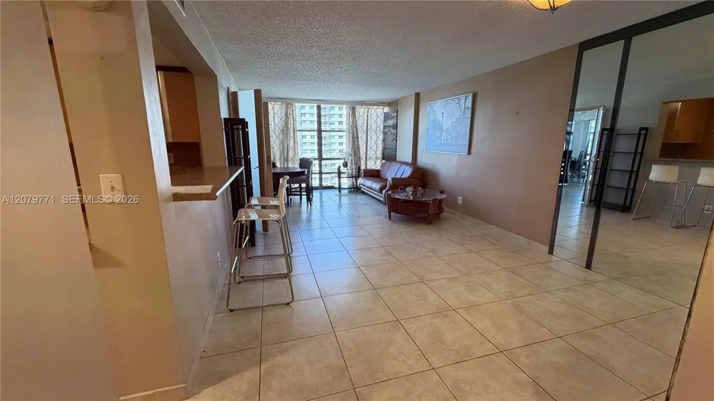 2049 S Ocean Dr #1004 Hallandale Beach, FL 33009