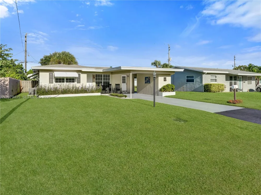 4681 NE 2nd Ave Oakland Park, FL 33334