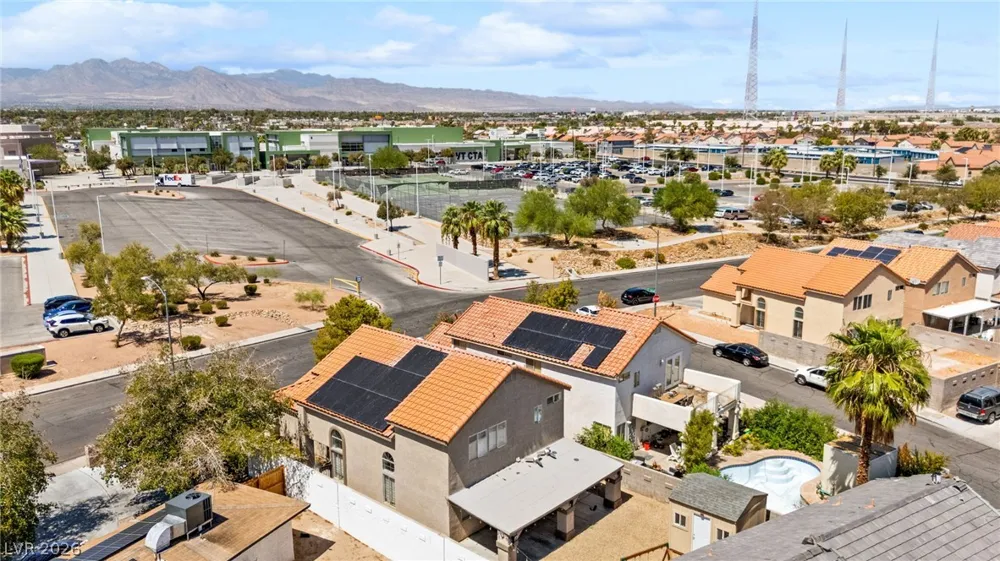 1404 Robin Street Las Vegas, NV 89106