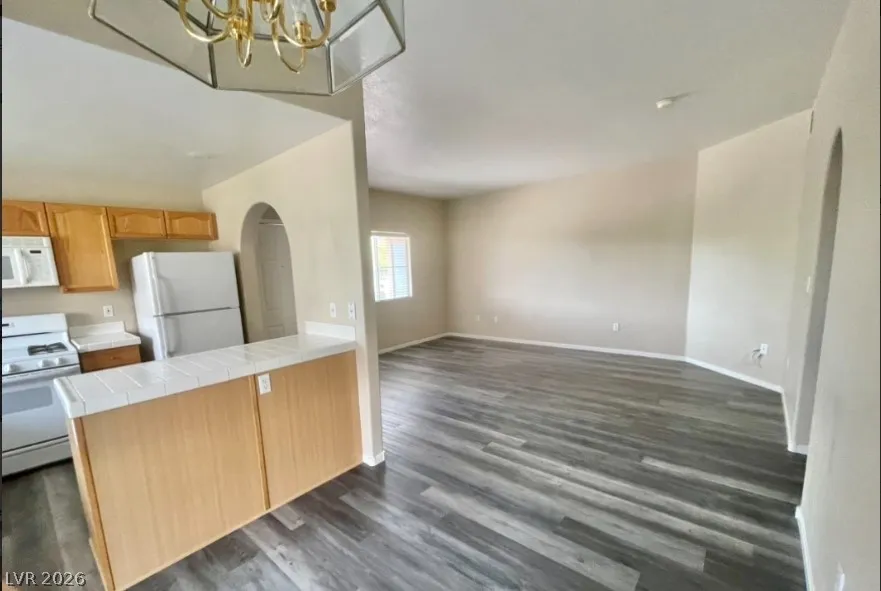 424 Pine Haven Street #102 Las Vegas, NV 89144