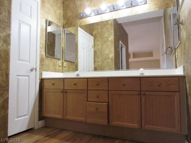 401 AMBER PINE STREET #206 Las Vegas, NV 89144