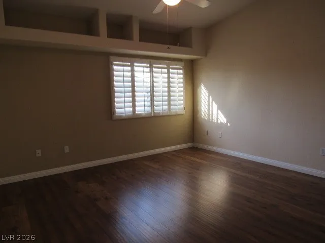 401 AMBER PINE STREET #206 Las Vegas, NV 89144