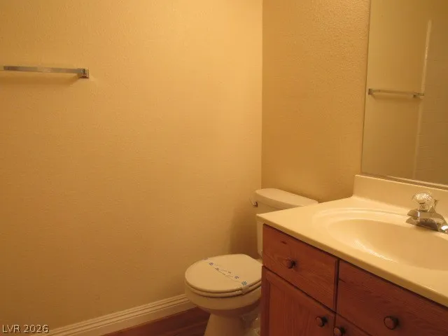 401 AMBER PINE STREET #206 Las Vegas, NV 89144