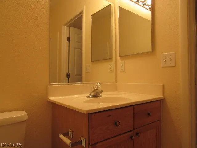 401 AMBER PINE STREET #206 Las Vegas, NV 89144