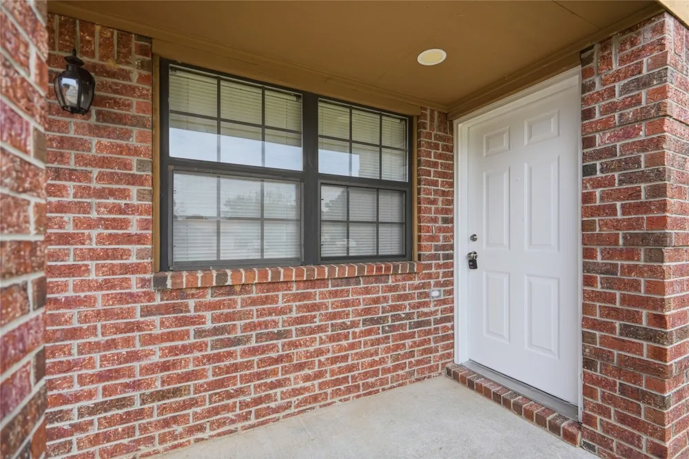2002 S Cherokee Avenue Claremore, OK 74019