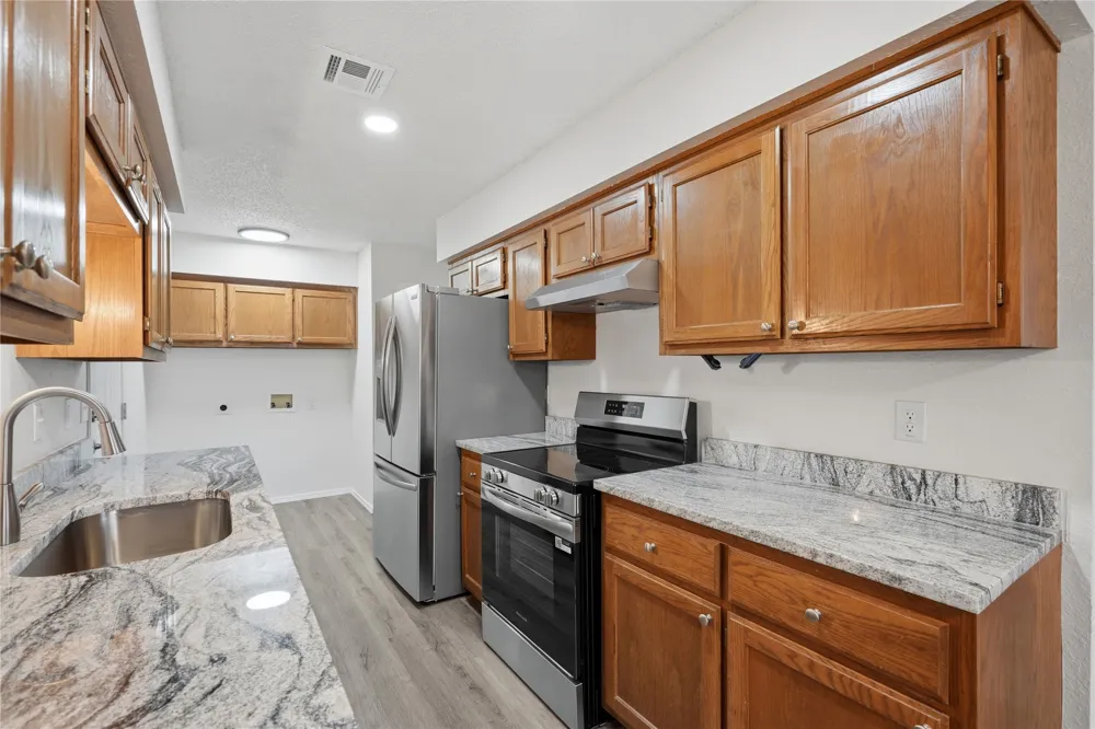 2002 S Cherokee Avenue Claremore, OK 74019