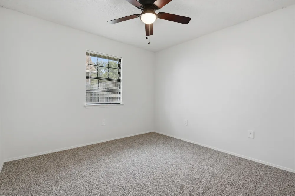 2002 S Cherokee Avenue Claremore, OK 74019