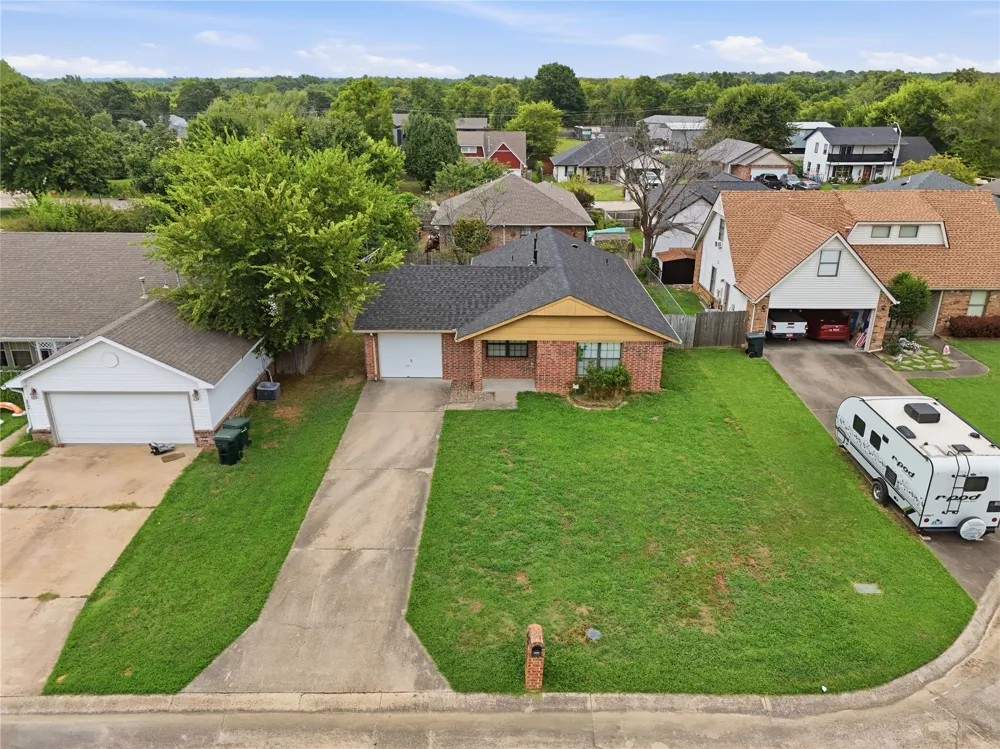 2002 S Cherokee Avenue Claremore, OK 74019