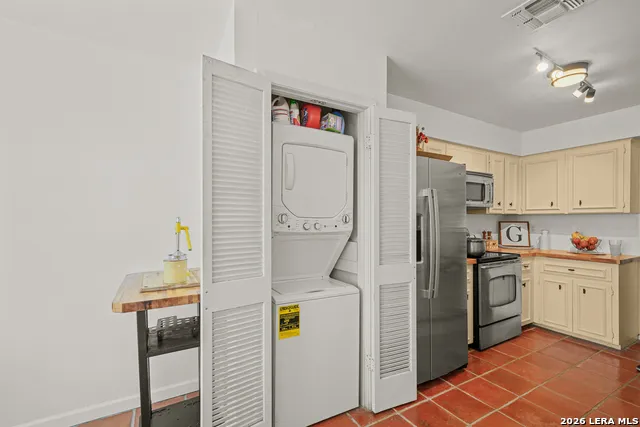 7926 Broadway #102 San Antonio, TX 78209