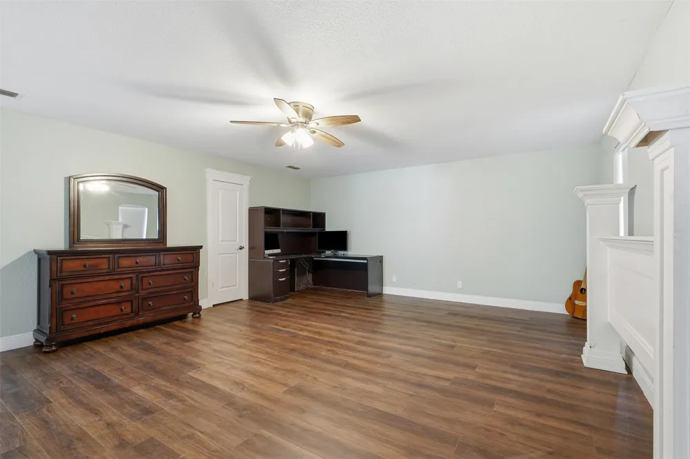 104 Murls Lake Road Weatherford, TX 76085