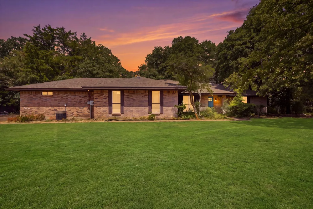 104 Murls Lake Road Weatherford, TX 76085