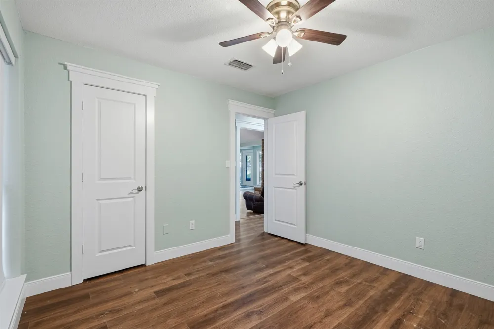 104 Murls Lake Road Weatherford, TX 76085