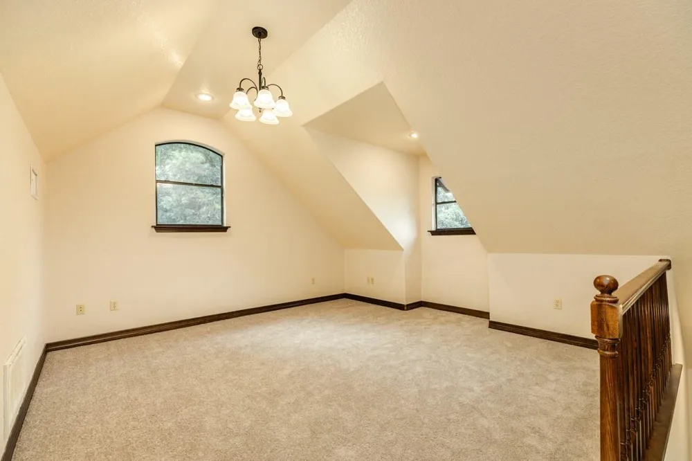 306 Wagon Wheel Trail Angleton, TX 77515